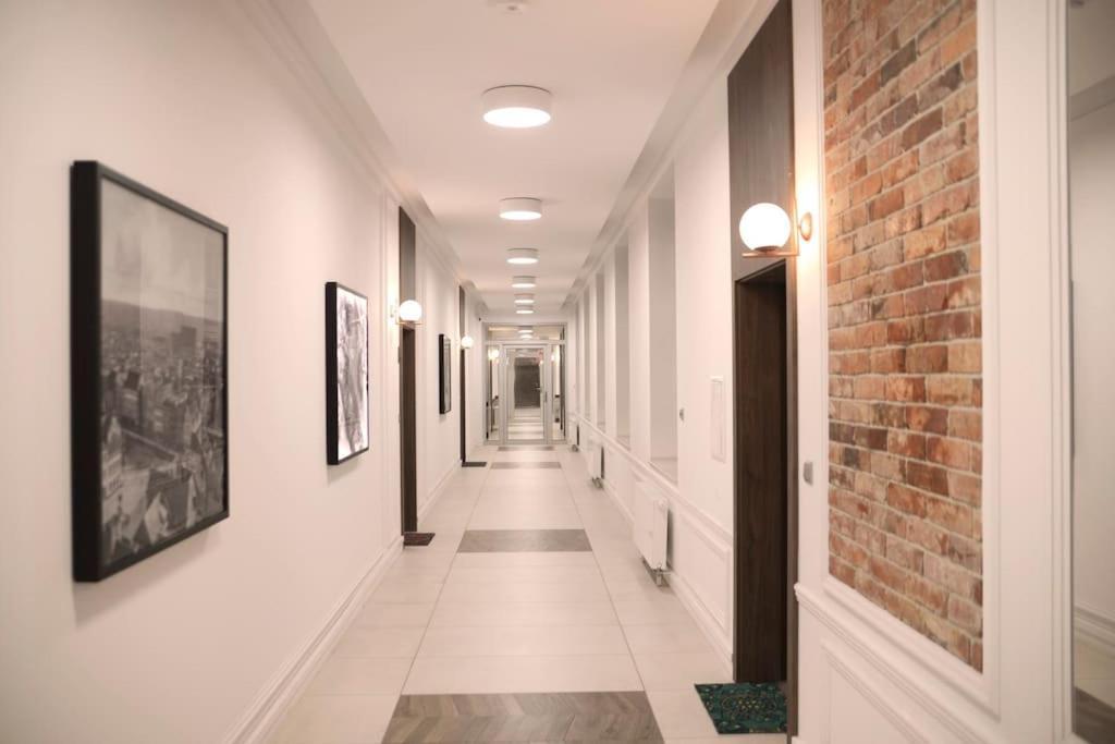 Unique Apartment City Center Breslavia Exterior foto